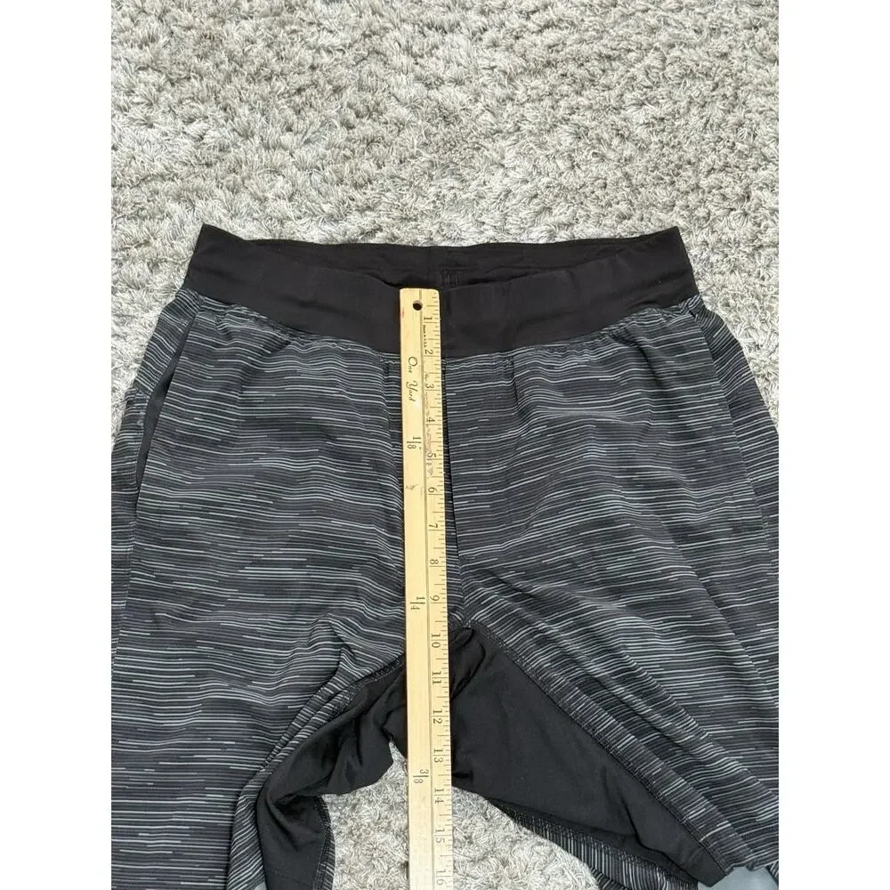 Lululemon Athletic Shorts Men’s Size M Black Gray Training Running Gym Active